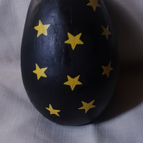 Black wooden oval egg painted with moon and stars - Picture 5 of 5